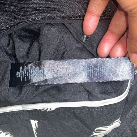 White House Black Market‎ Pull-On Skirt Textured Quilted Side Panels Black W 2 - Picture 9 of 12